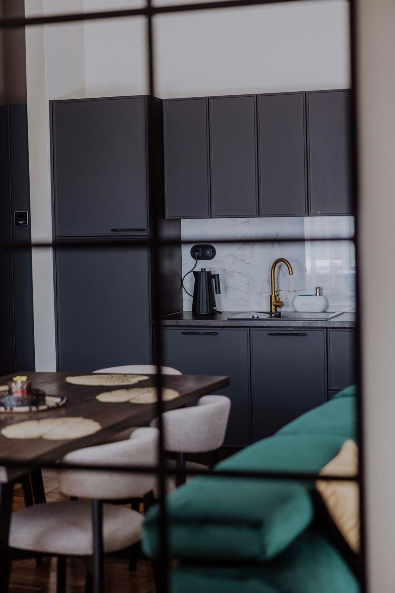 Crown Pearl - Wonderful Apartment, 110Scm, 4 Rooms Краков Экстерьер фото