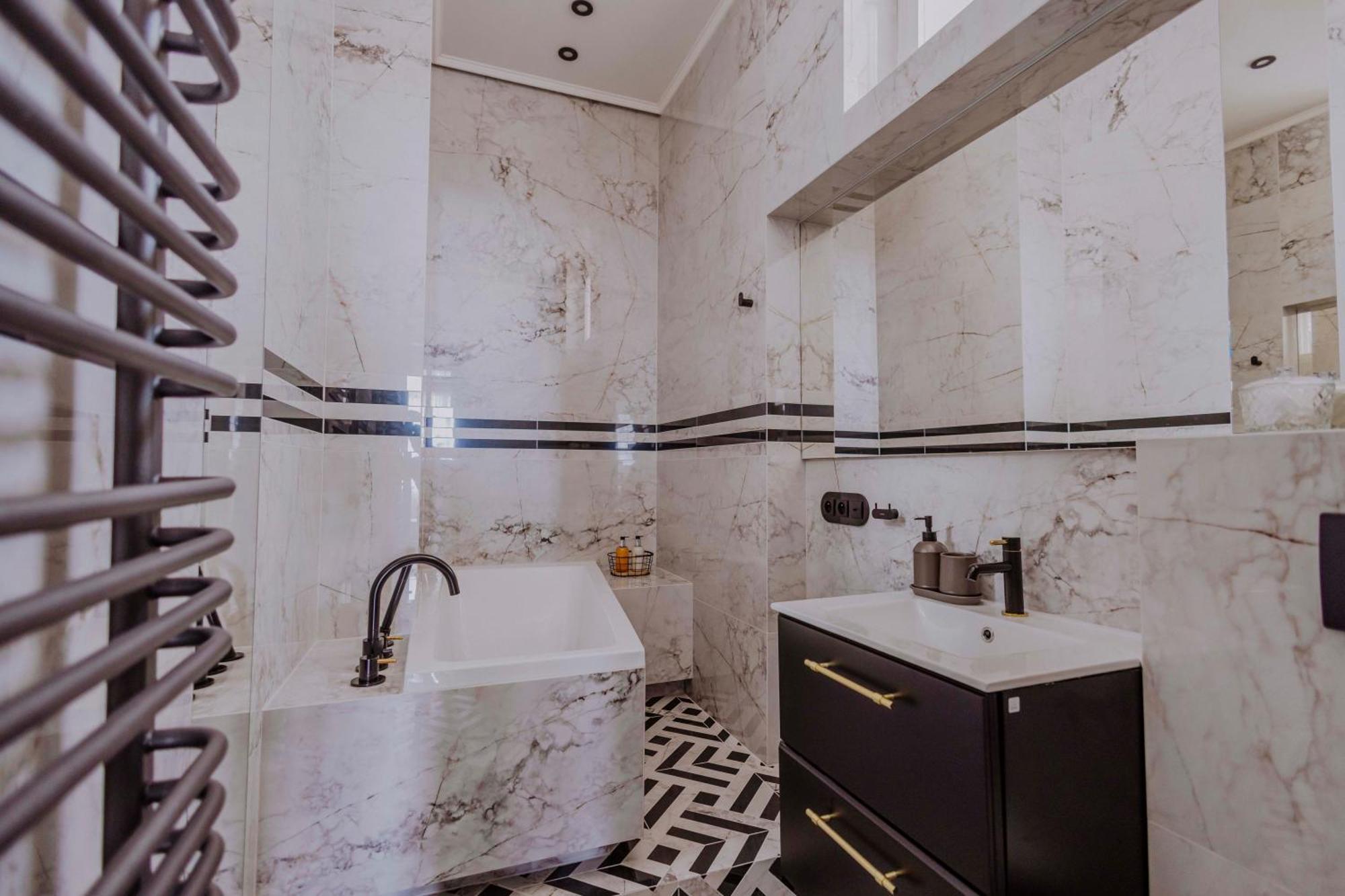 Crown Pearl - Wonderful Apartment, 110Scm, 4 Rooms Краков Экстерьер фото