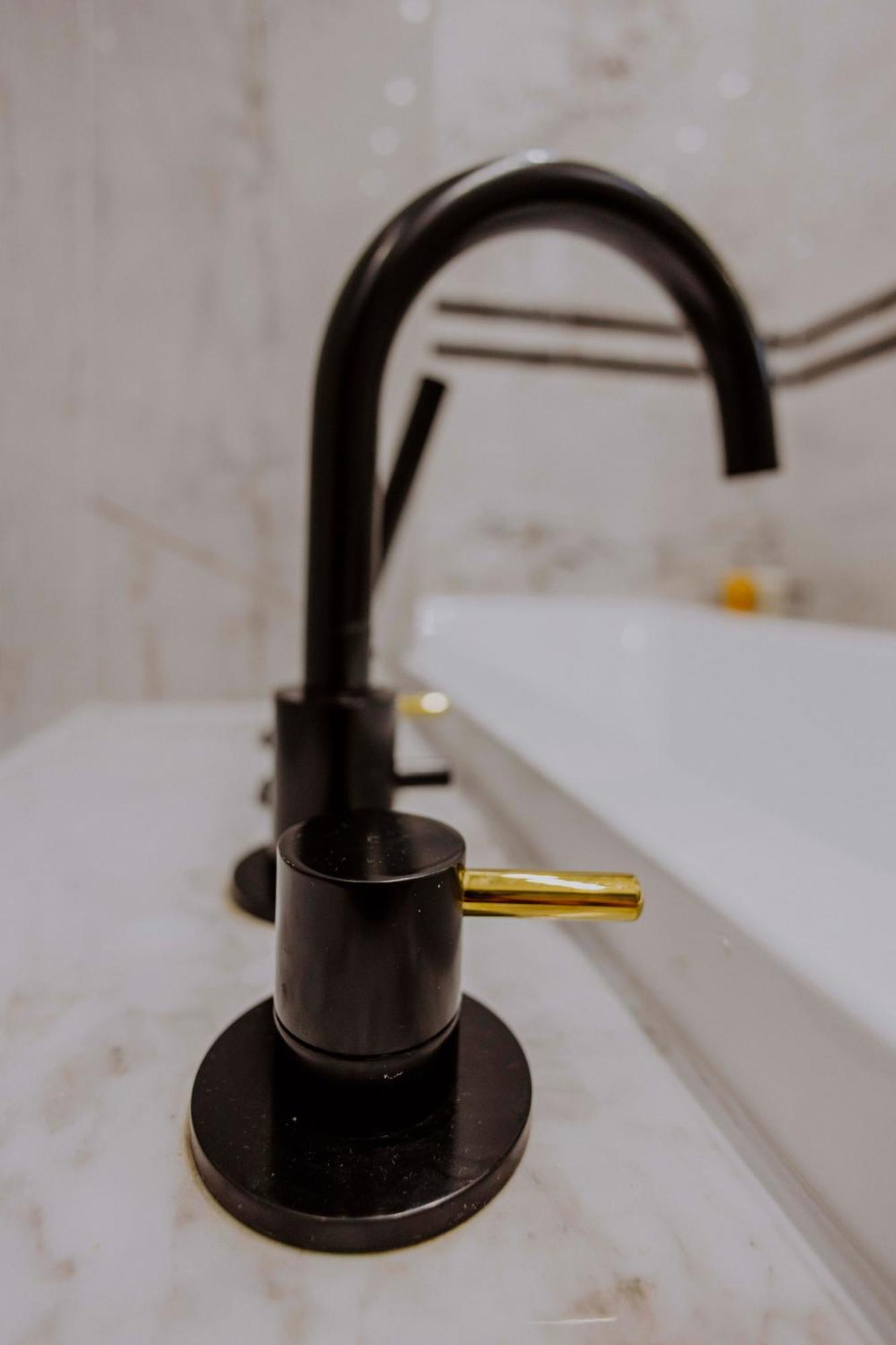 Crown Pearl - Wonderful Apartment, 110Scm, 4 Rooms Краков Экстерьер фото
